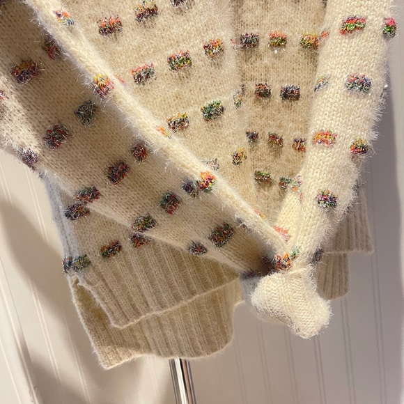 Fun and festive from Anthropologie. - Picture 6 of 8